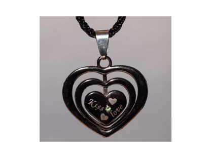 Ogrlica Trojni srček črn s kristali Swarovski® Peridot Avgust