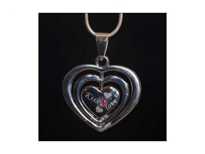 Ogrlica Trojni srček srebrn s kristali Swarovski® Rubin Julij