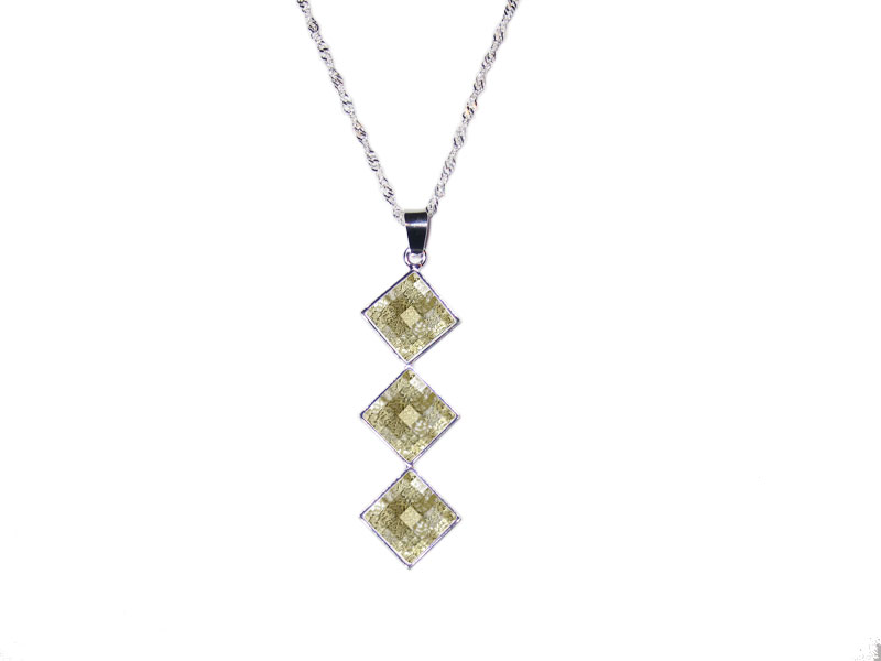 Ogrlica s tremi kvadratnimi kristali Swarovski® - Zlata patina