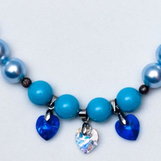 Modra ogrlica s srčki in Swarovski biseri
